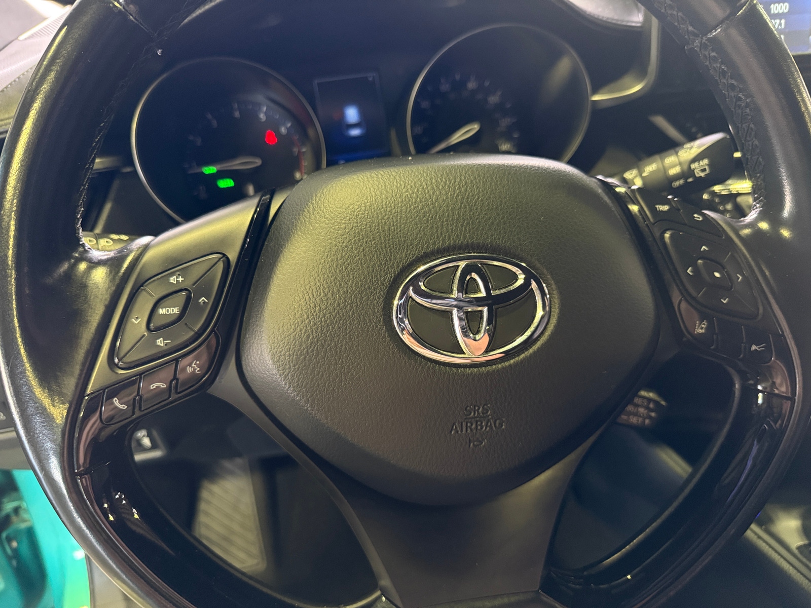 Thumbnail: 2018 Toyota C-HR - 5