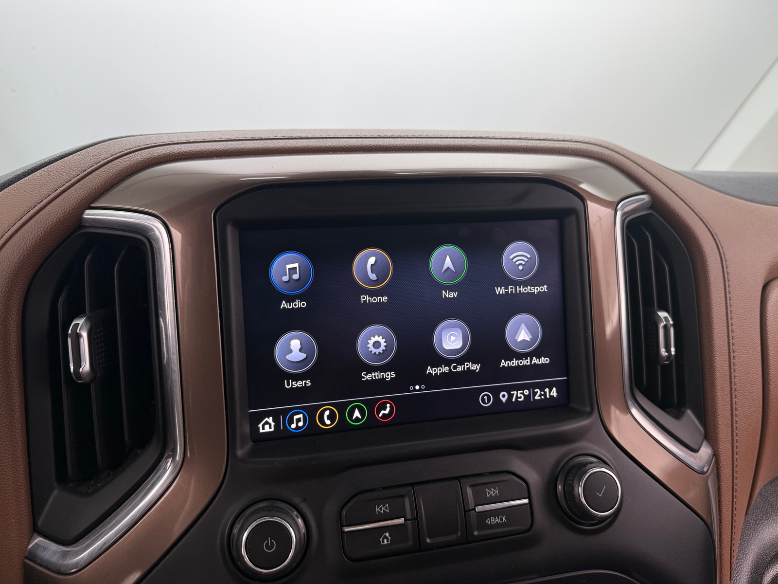 Thumbnail: 2020 Chevrolet Silverado 1500 - 3