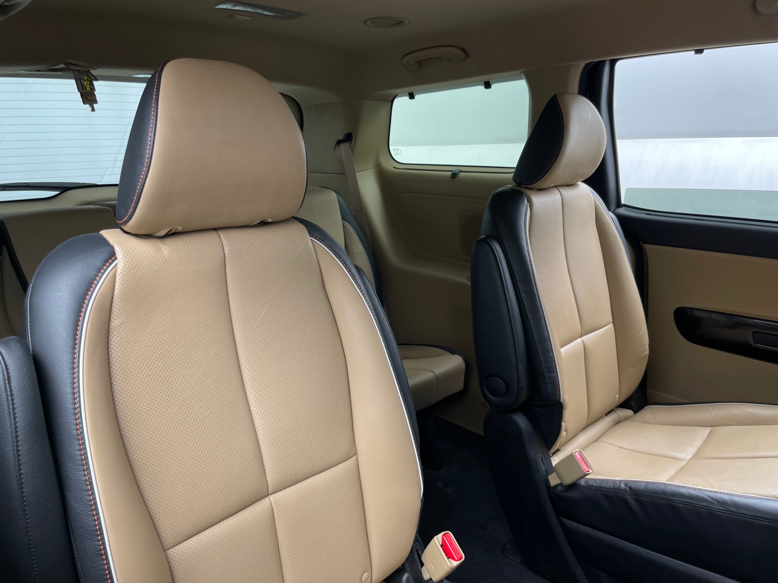 Thumbnail: 2017 Kia Sedona - 5
