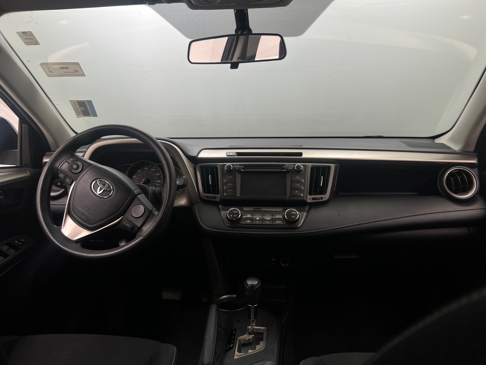 Thumbnail: 2013 Toyota RAV4 - 3
