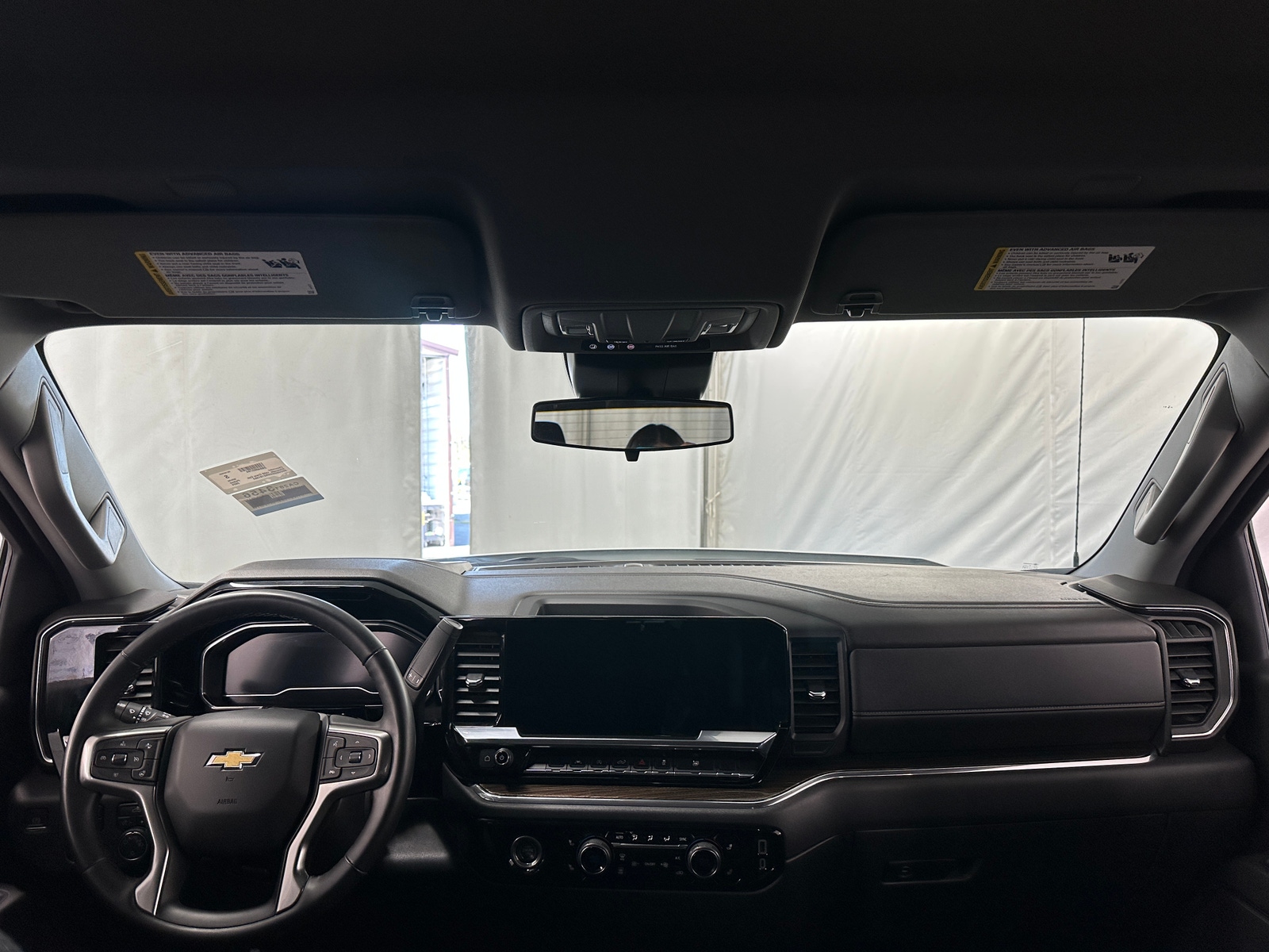 Thumbnail: 2024 Chevrolet Silverado 1500 - 3