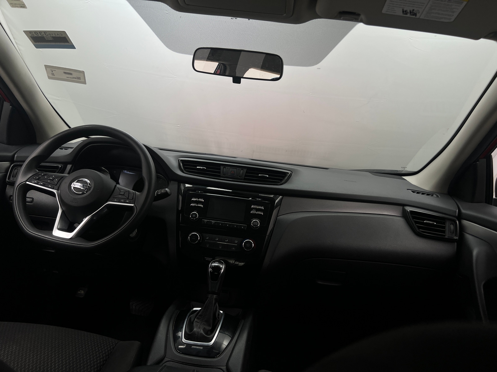 Thumbnail: 2017 Nissan Rogue Sport - 3