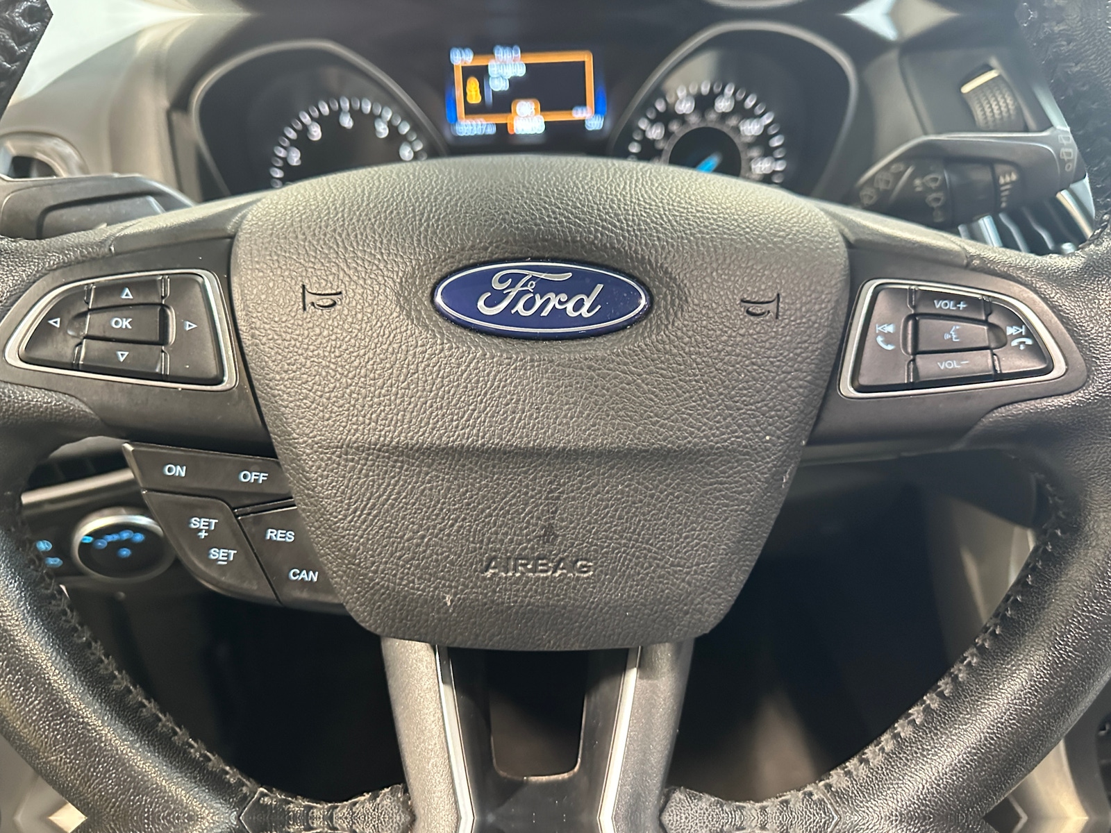 Thumbnail: 2018 Ford Focus - 4