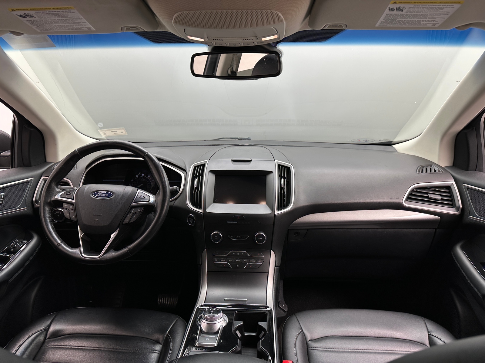 Thumbnail: 2019 Ford Edge - 3