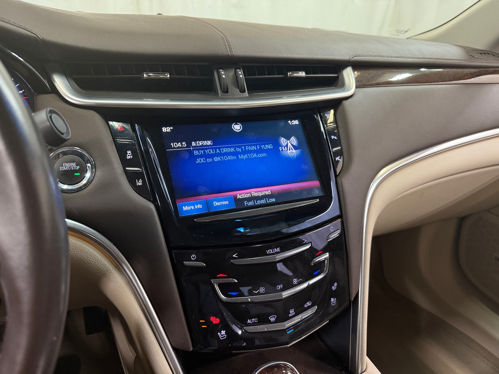 Thumbnail: 2014 Cadillac XTS - 3