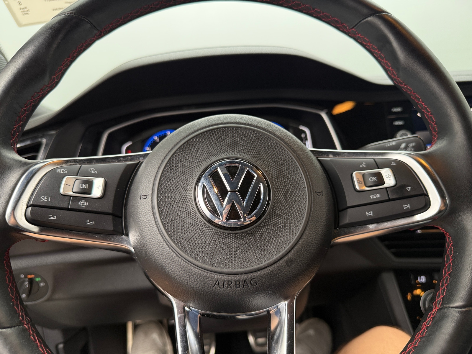 Thumbnail: 2020 Volkswagen Jetta - 4