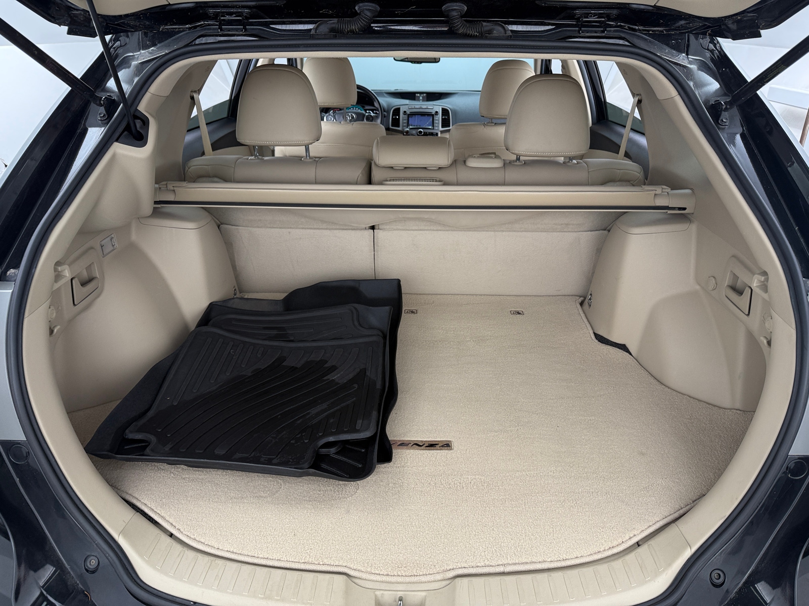 Thumbnail: 2015 Toyota Venza - 6