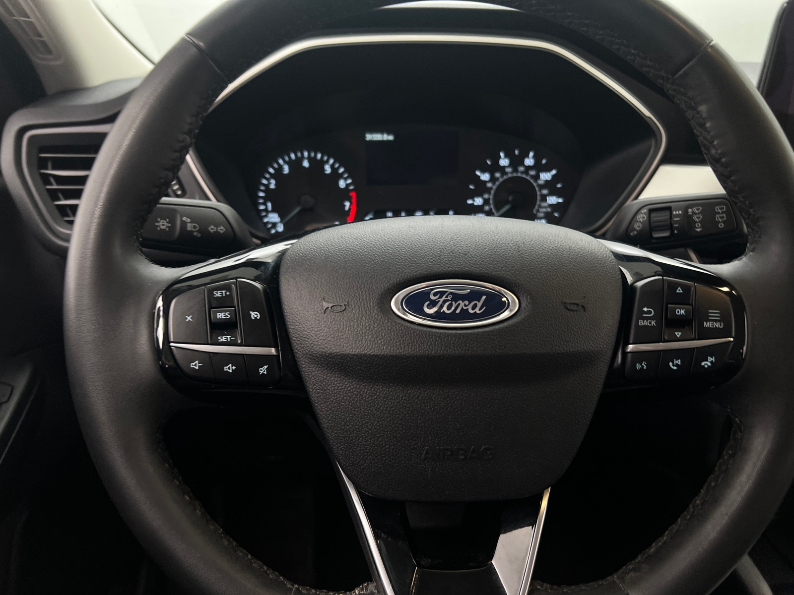 Thumbnail: 2022 Ford Escape - 5