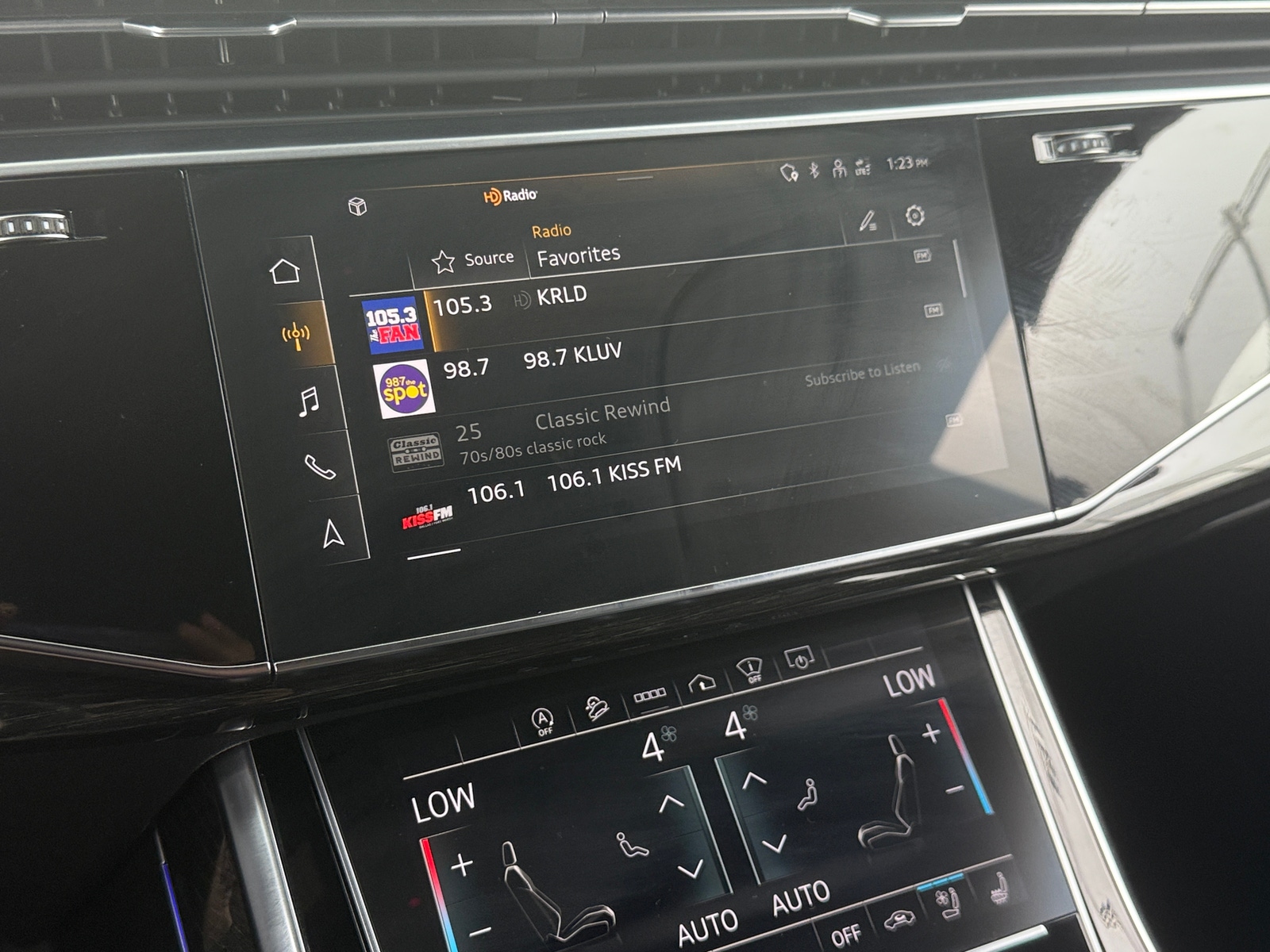 Thumbnail: 2021 Audi Q8 - 3