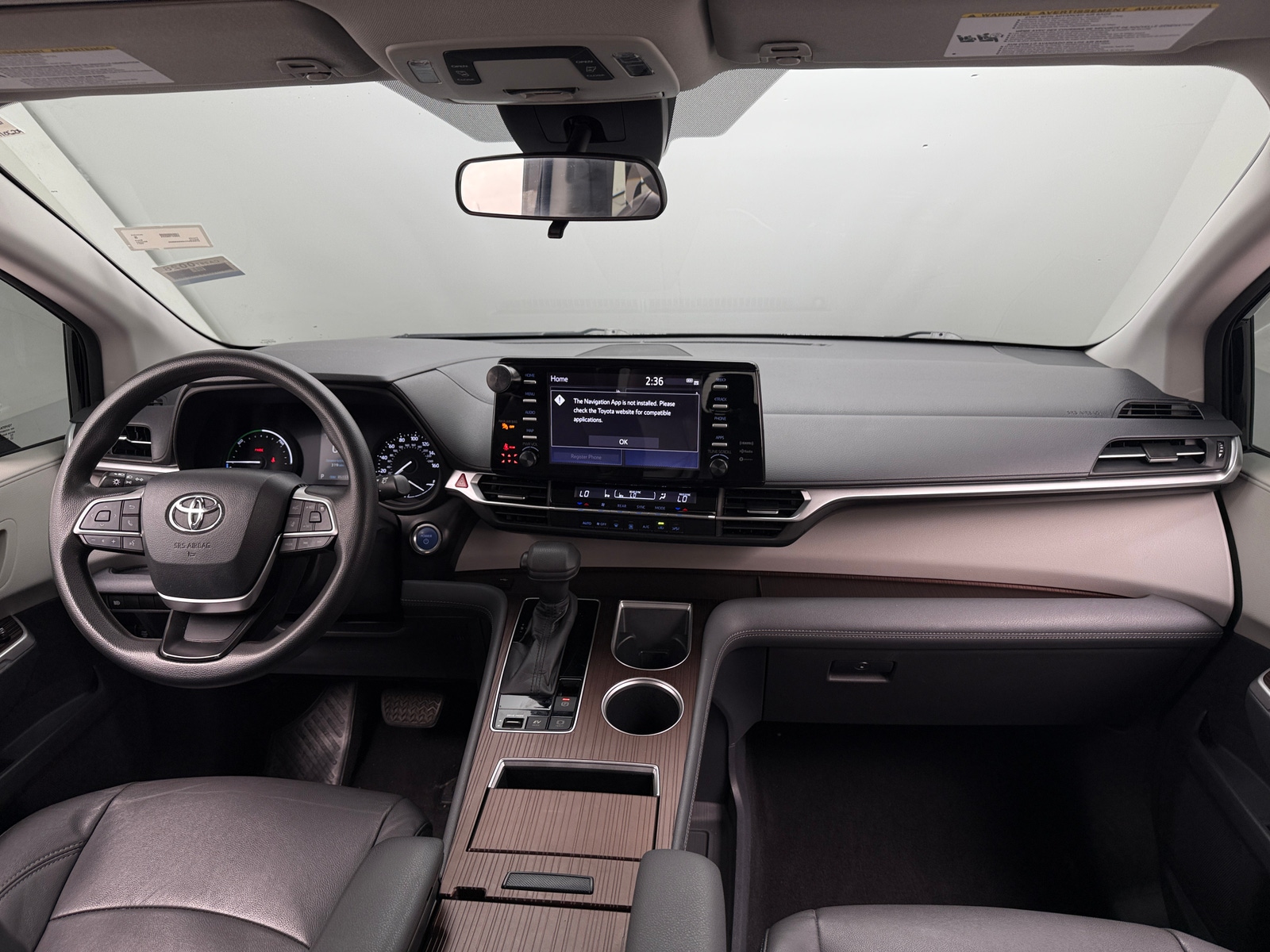 Thumbnail: 2021 Toyota Sienna - 3
