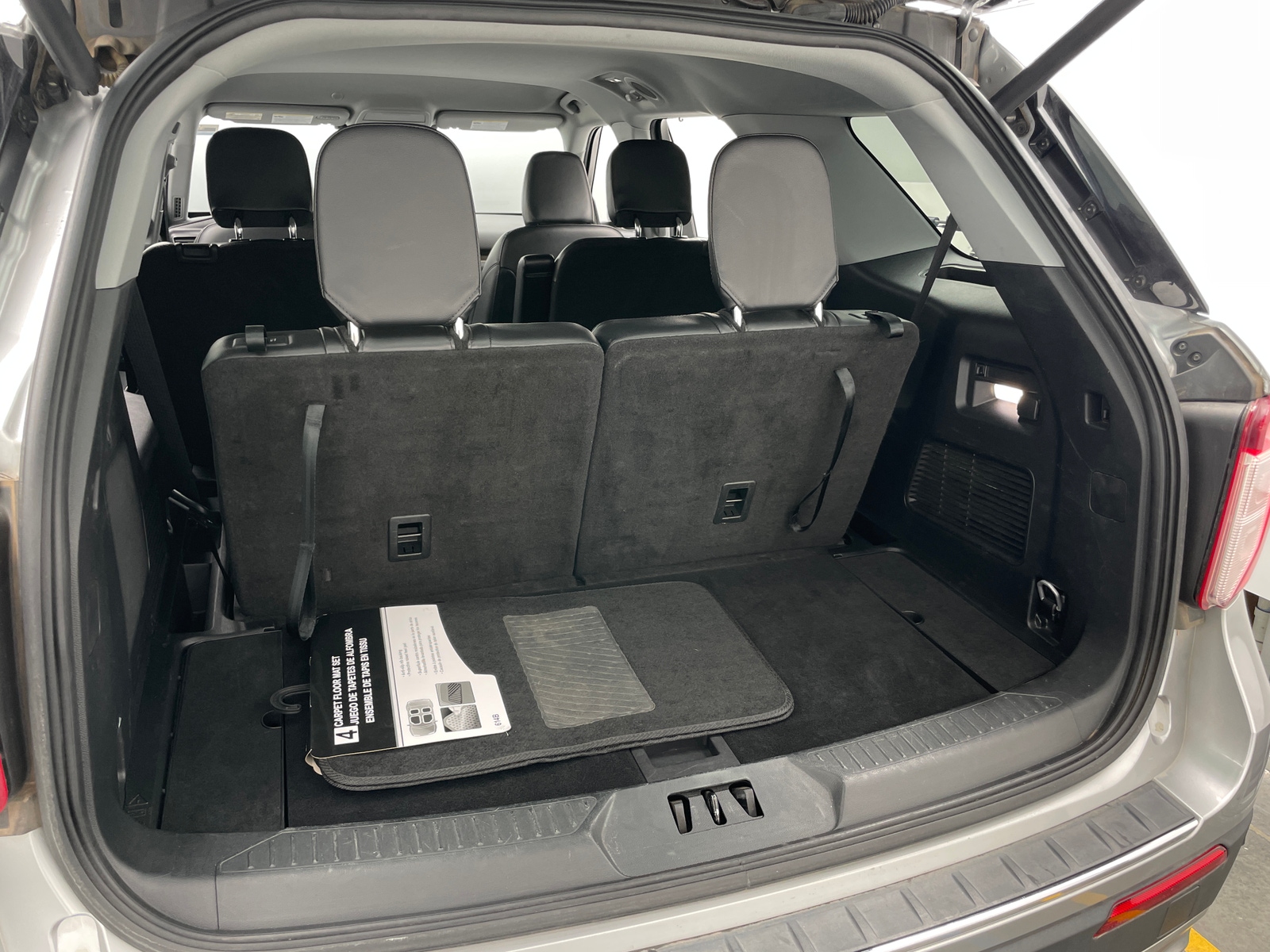 Thumbnail: 2023 Ford Explorer - 6