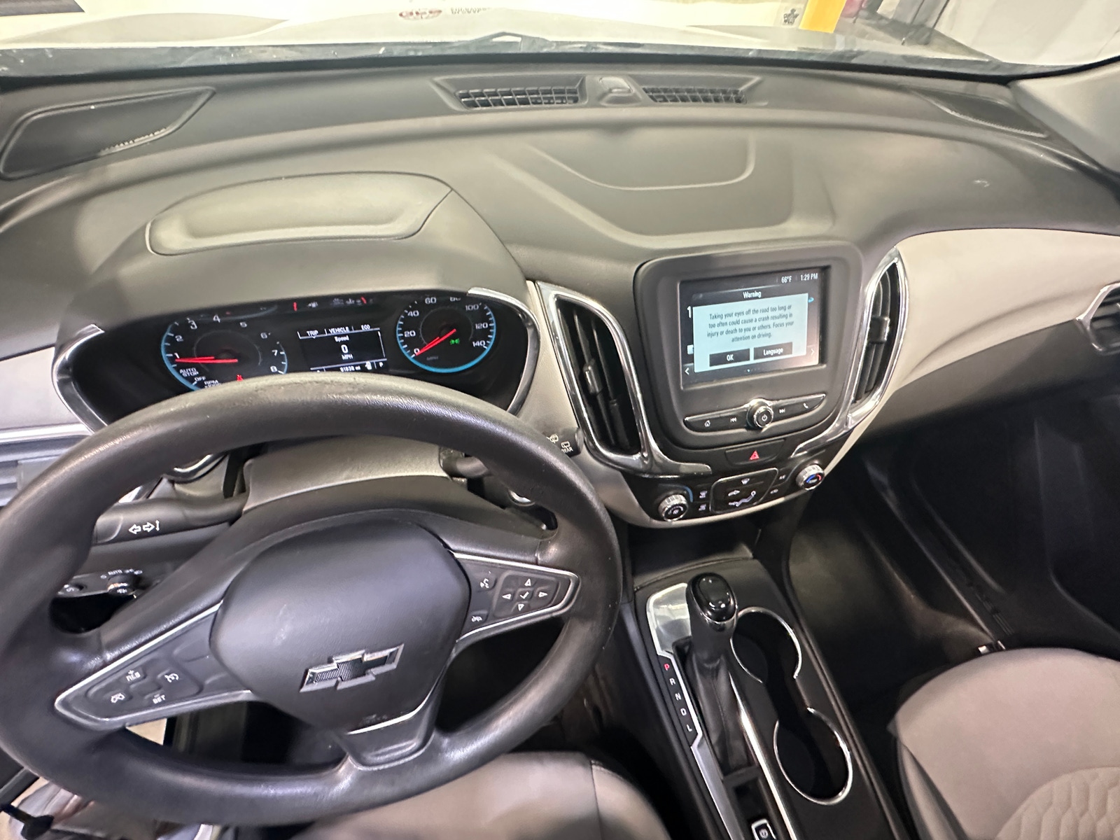 Thumbnail: 2018 Chevrolet Equinox - 3