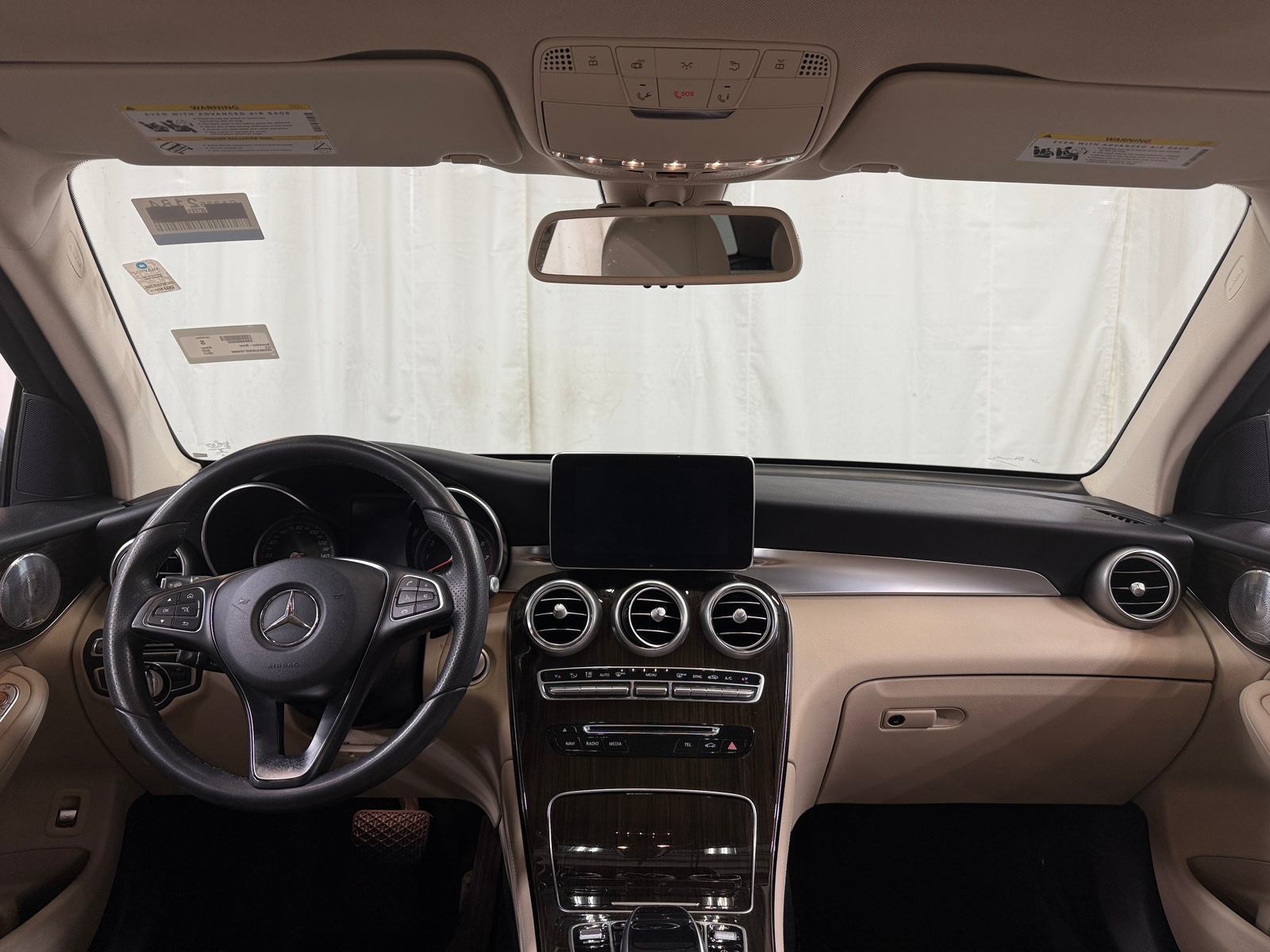 Thumbnail: 2017 Mercedes-Benz GLC - 2