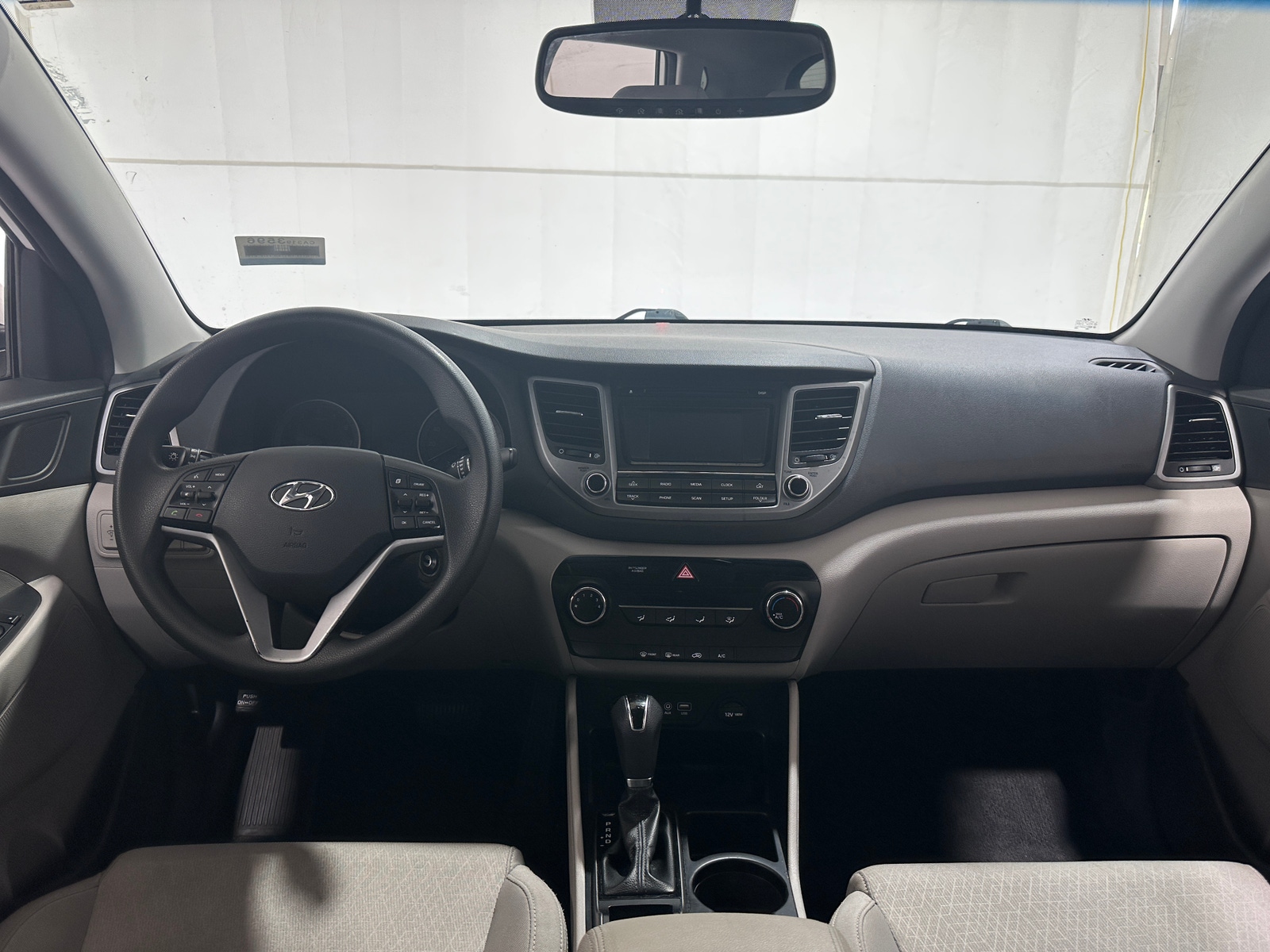 Thumbnail: 2017 Hyundai Tucson - 3