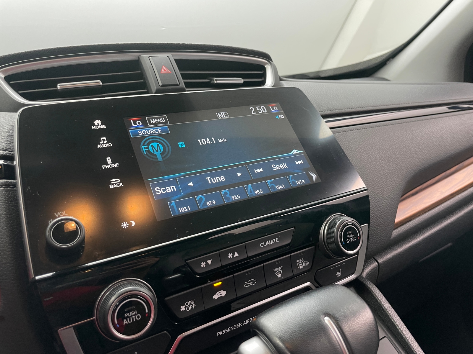 Thumbnail: 2019 Honda CR-V - 3
