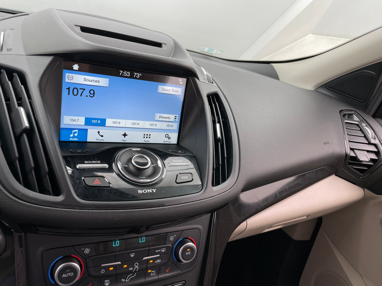 Thumbnail: 2018 Ford Escape - 4