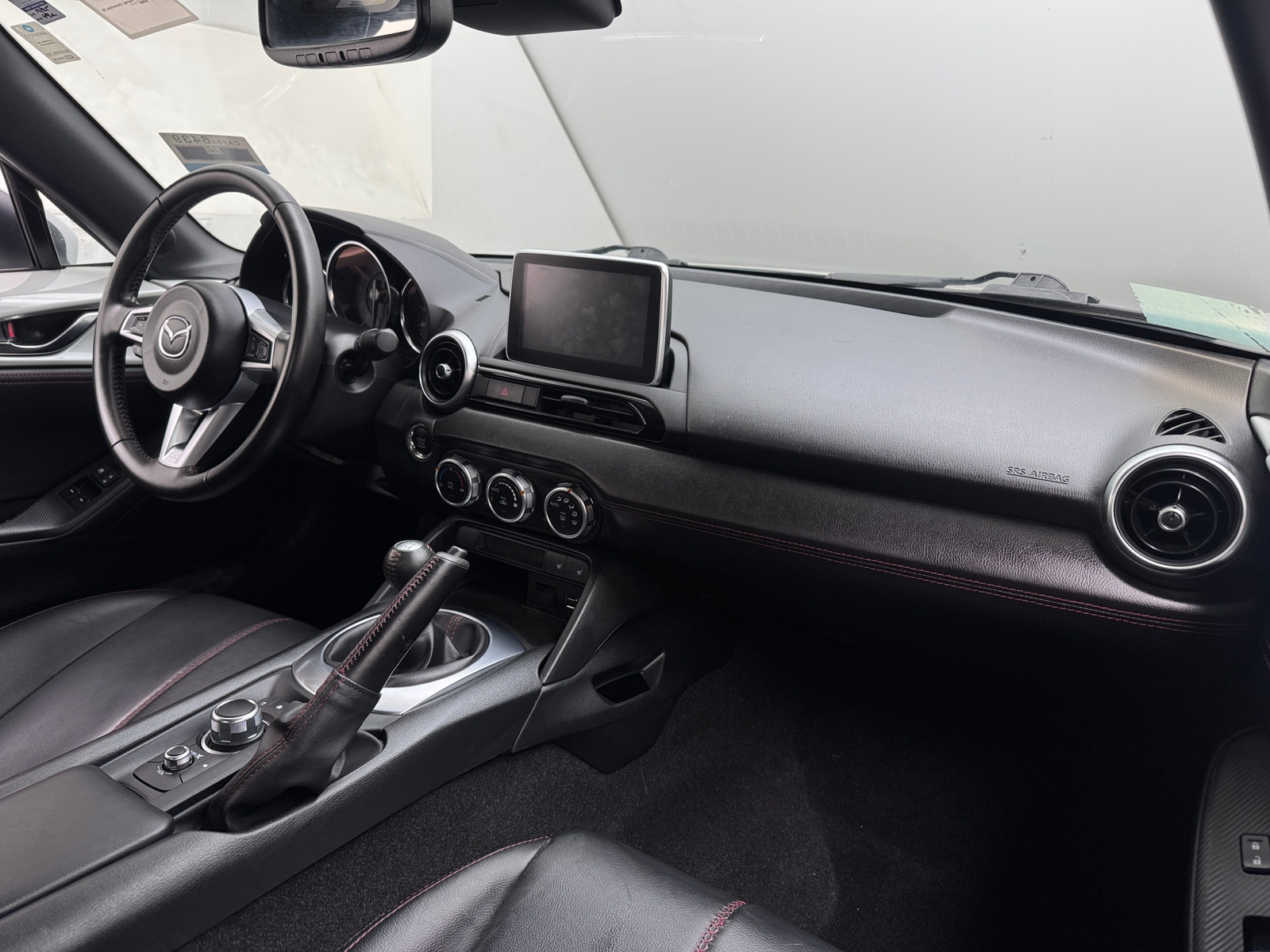 Thumbnail: 2017 Mazda MX-5 Miata - 2