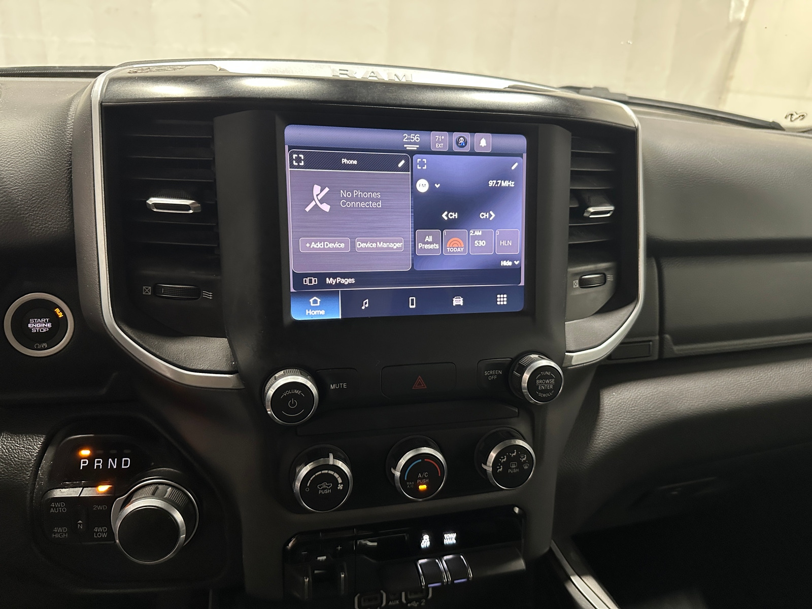 Thumbnail: 2022 RAM 1500 - 4
