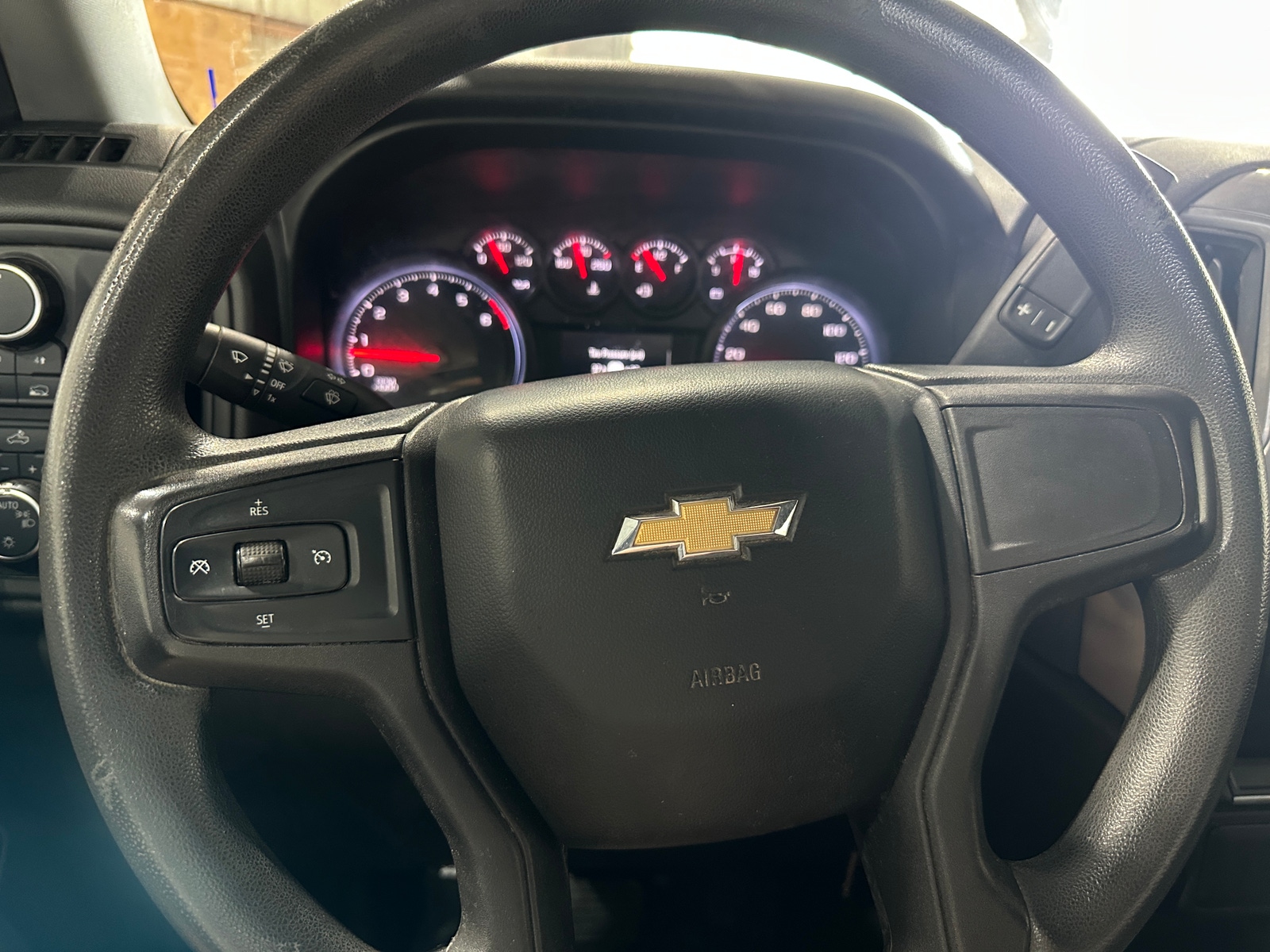 Thumbnail: 2020 Chevrolet Silverado 1500 - 4