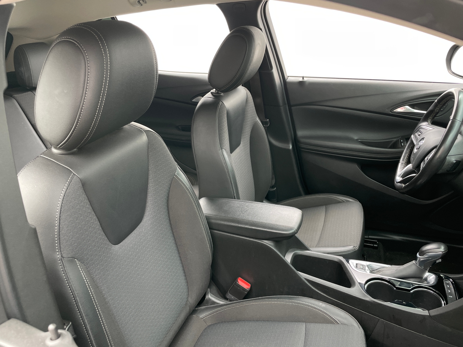 Thumbnail: 2020 Buick Encore GX - 2