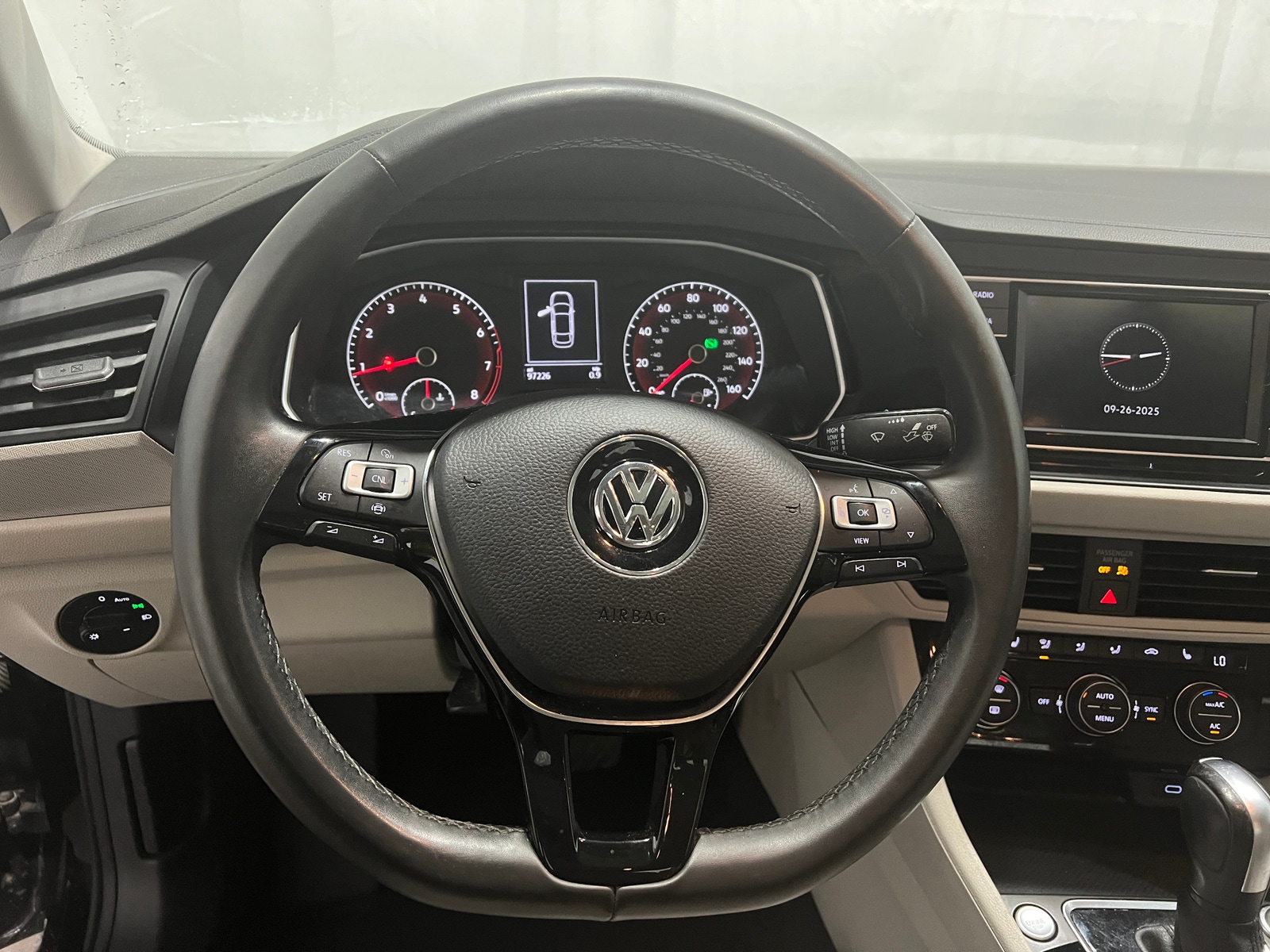 Thumbnail: 2020 Volkswagen Jetta - 4