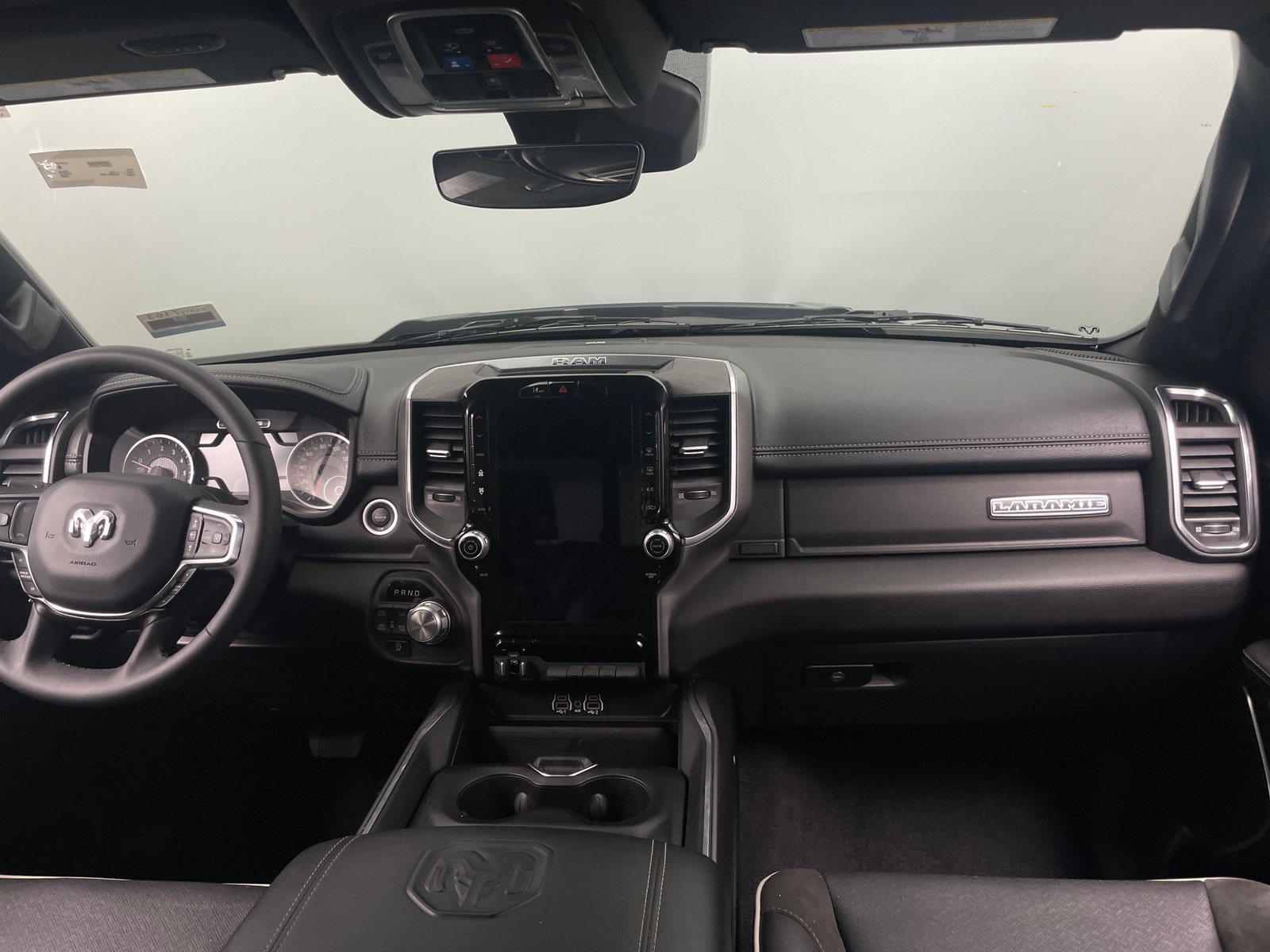 Thumbnail: 2025 RAM 1500 - 2