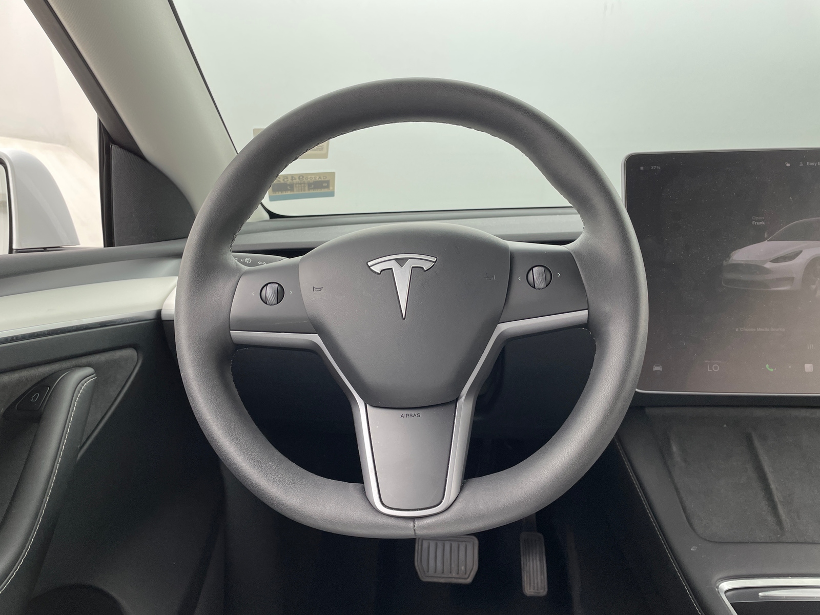 Thumbnail: 2023 Tesla Model Y - 3