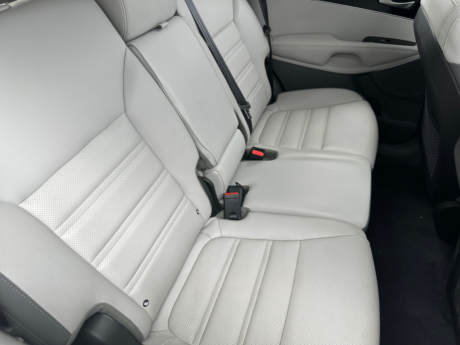 Thumbnail: 2016 Kia Sorento - 5