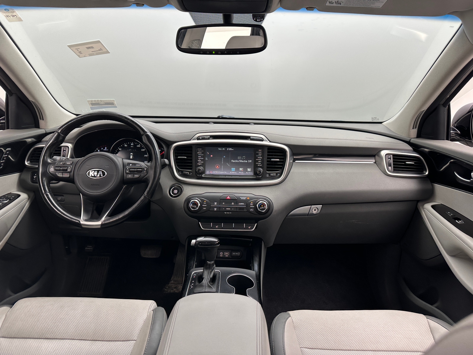 Thumbnail: 2016 Kia Sorento - 2