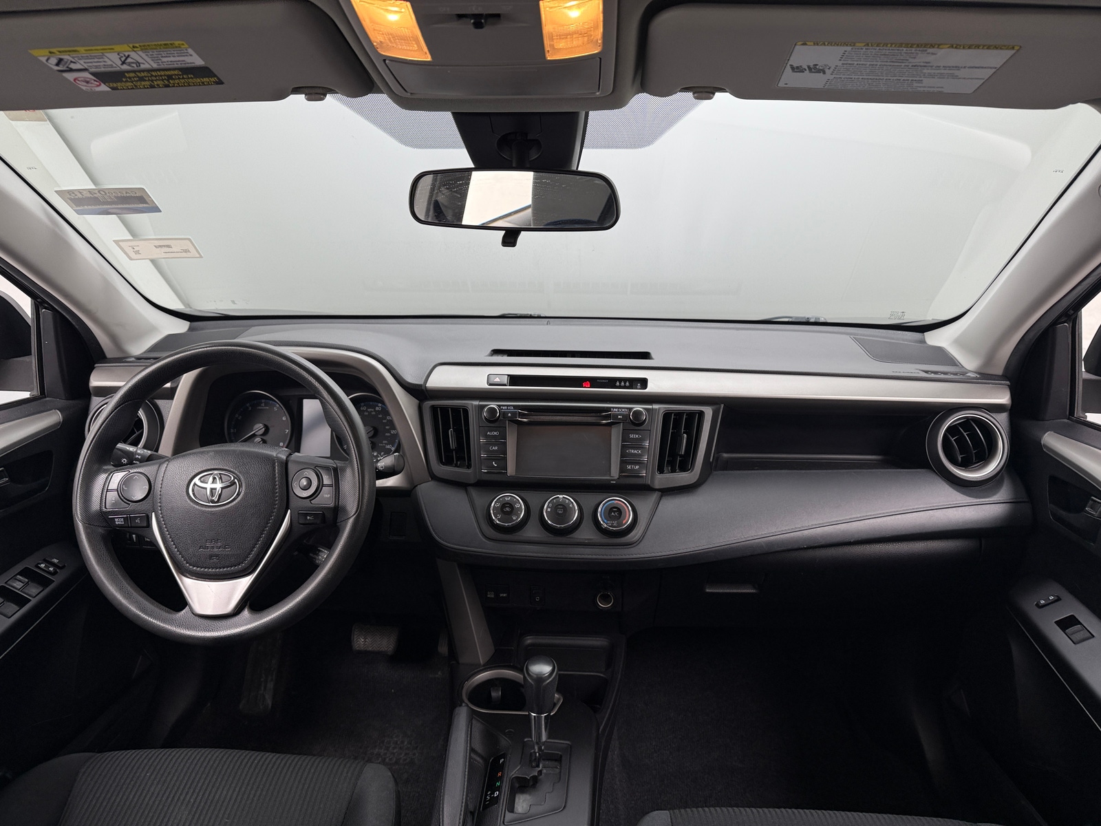 Thumbnail: 2018 Toyota RAV4 - 3