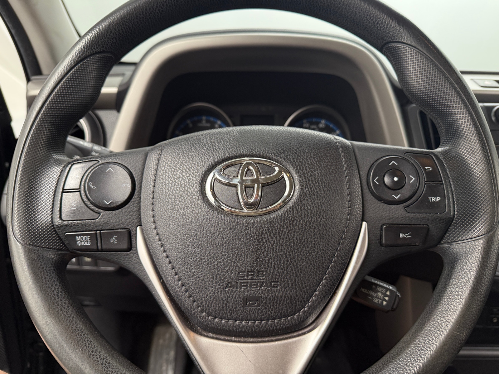 Thumbnail: 2018 Toyota RAV4 - 5