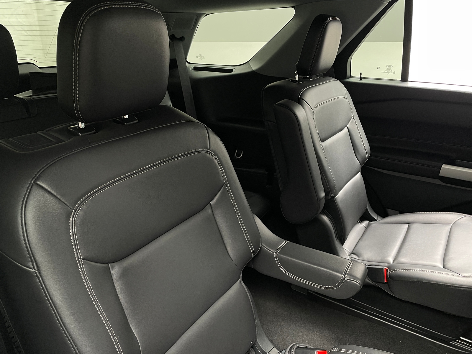 Thumbnail: 2024 Ford Explorer - 5