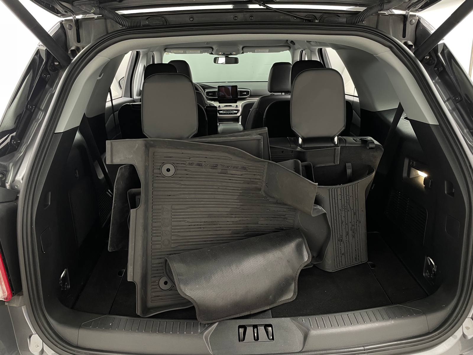 Thumbnail: 2024 Ford Explorer - 6