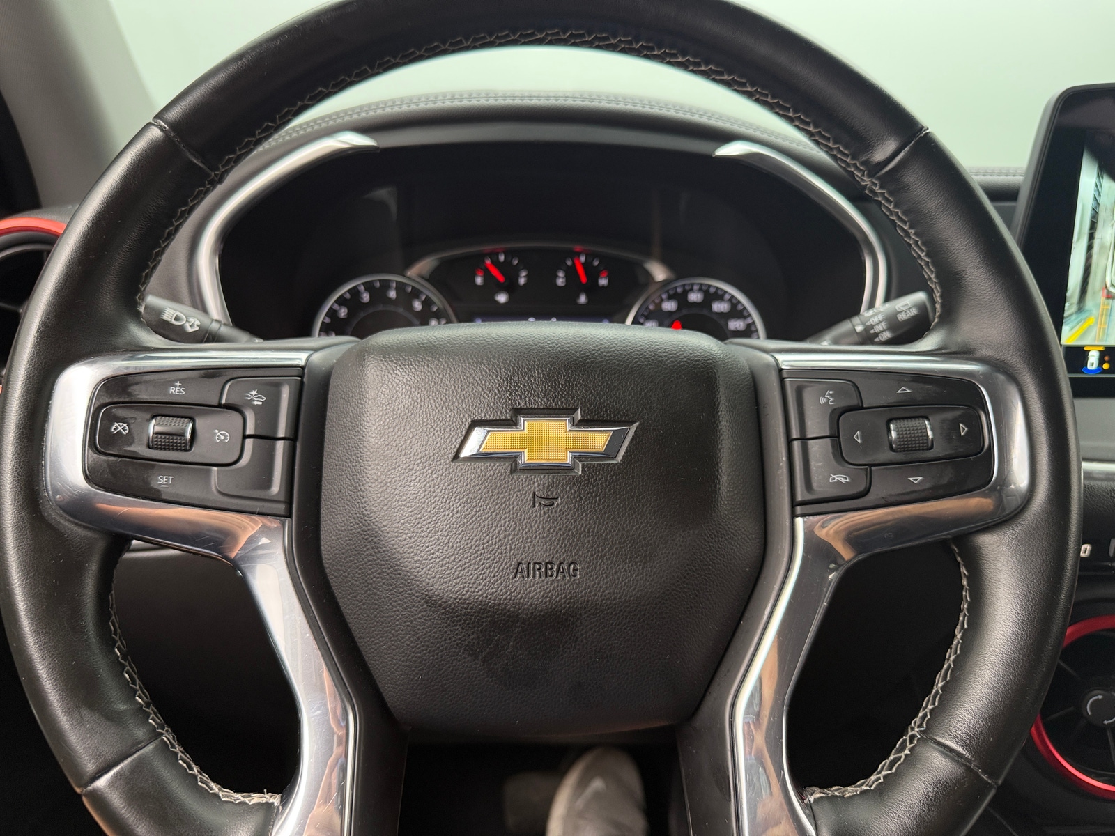 Thumbnail: 2023 Chevrolet Blazer - 4
