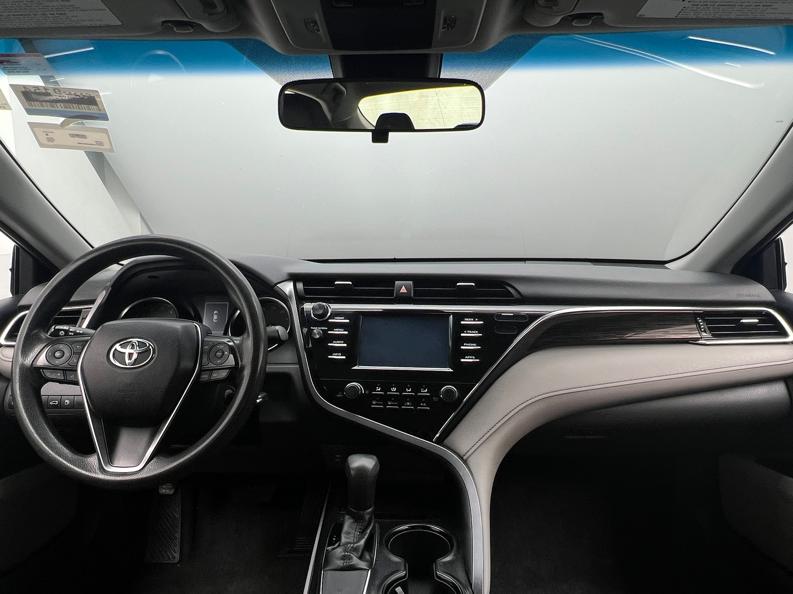Thumbnail: 2018 Toyota Camry - 3