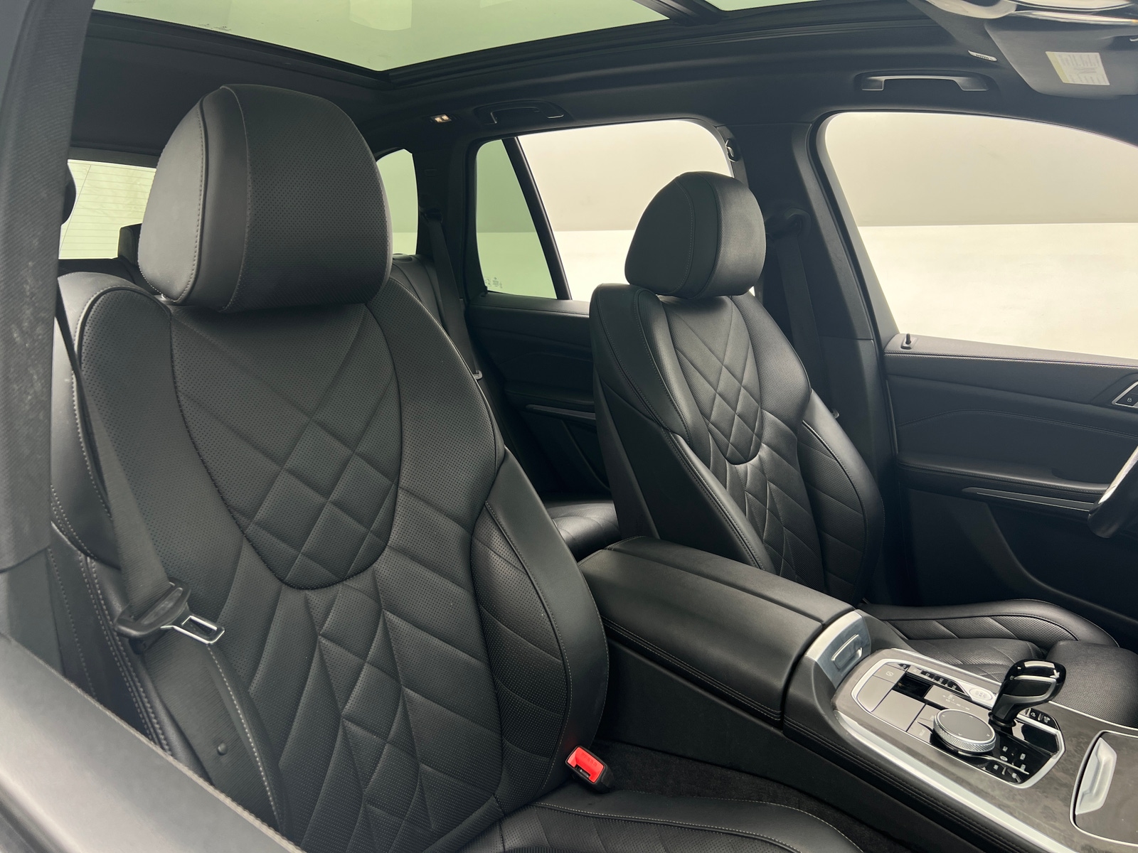Thumbnail: 2023 BMW X5 - 2