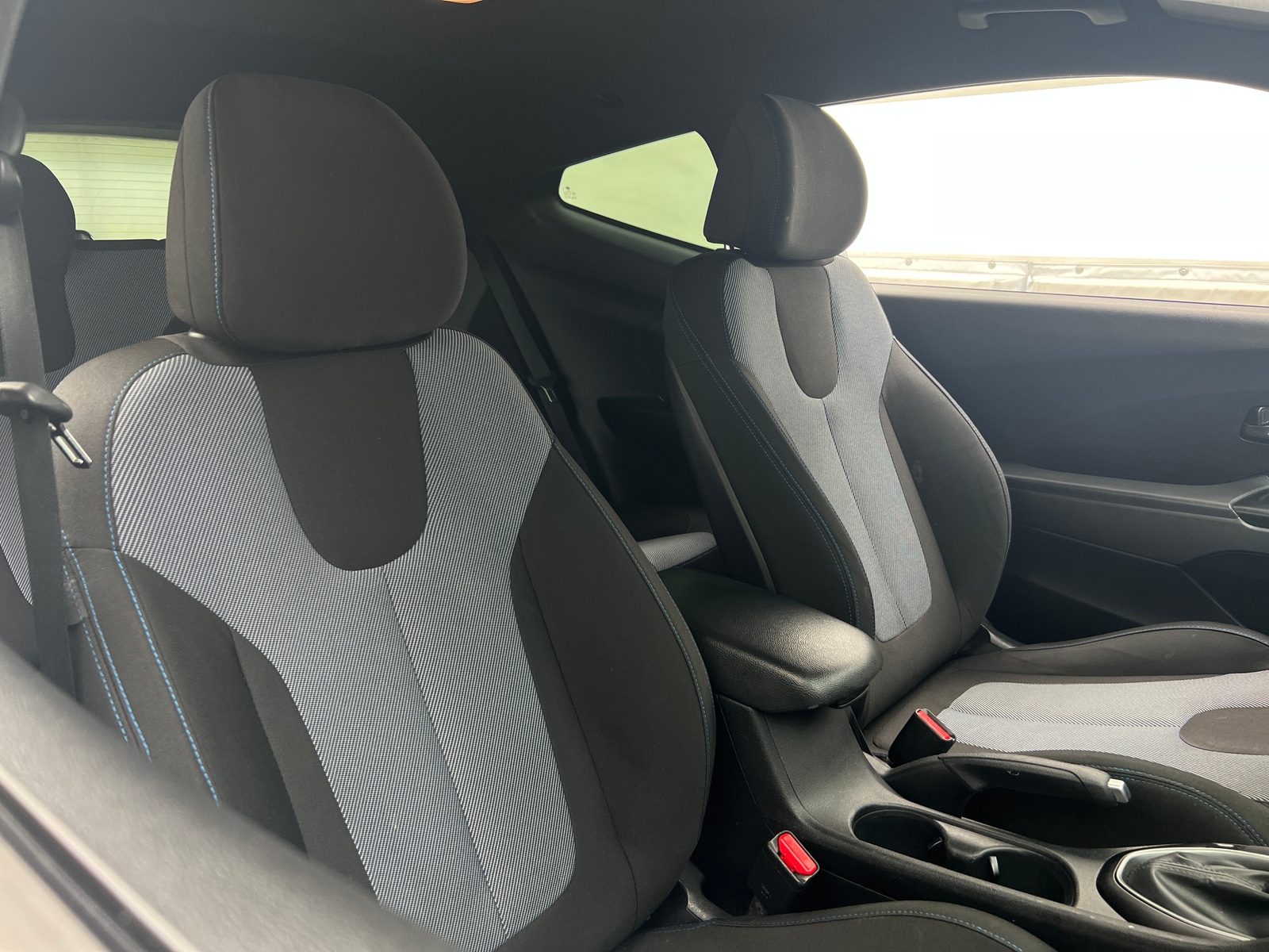 Thumbnail: 2020 Hyundai Veloster - 2