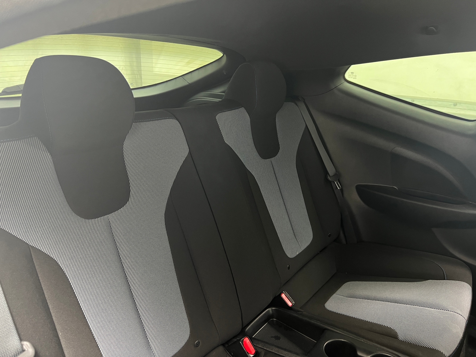 Thumbnail: 2020 Hyundai Veloster - 5