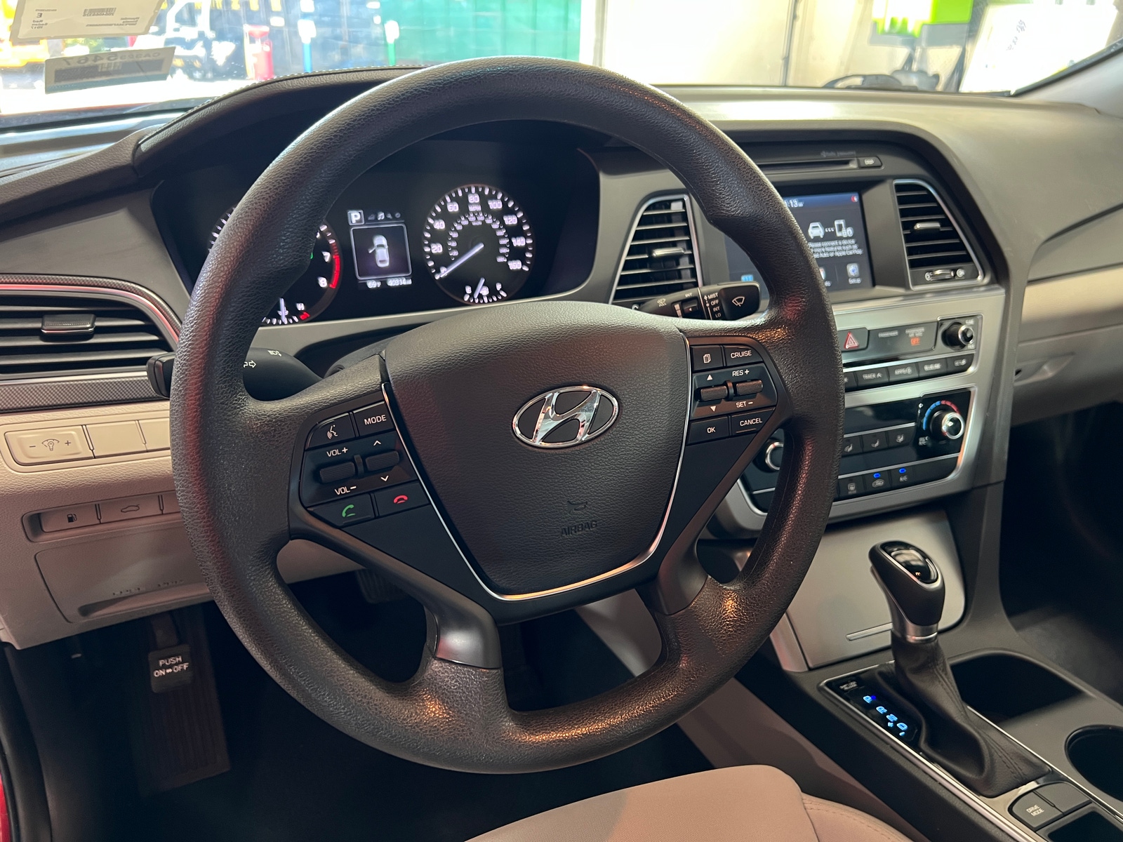 Thumbnail: 2017 Hyundai Sonata - 5