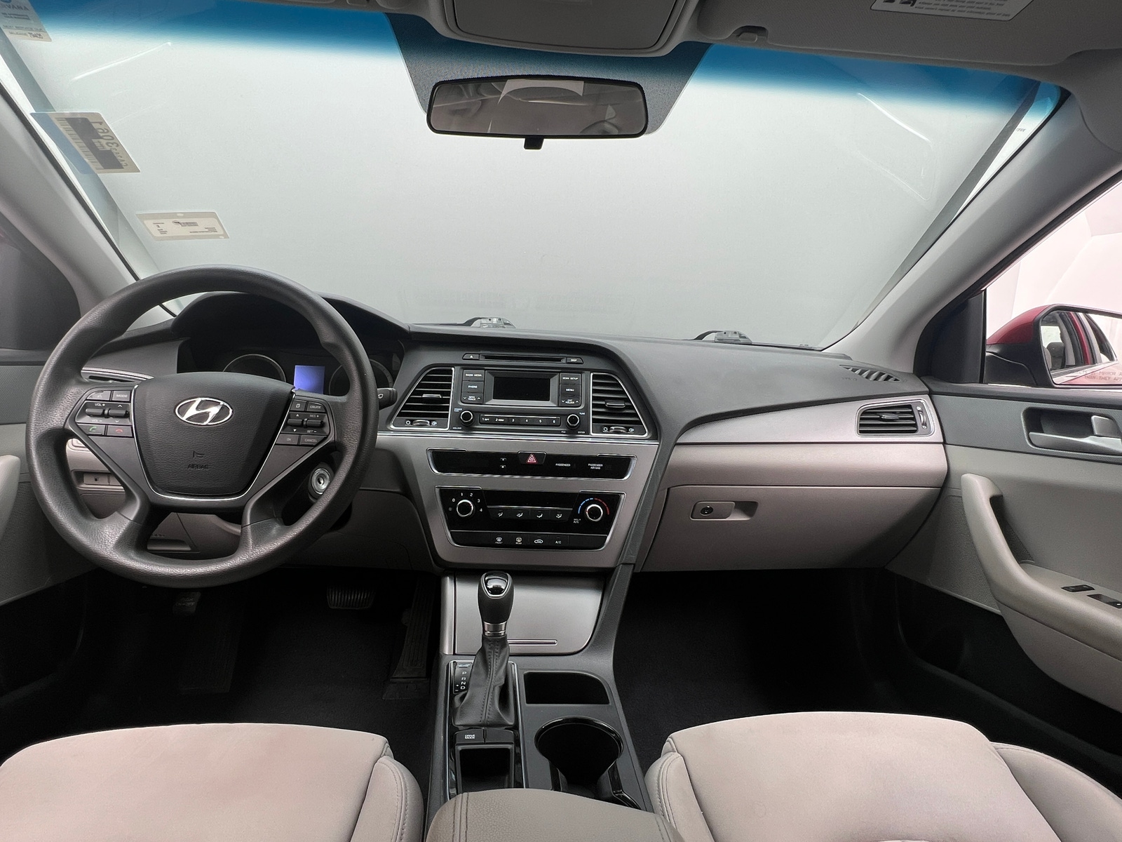 Thumbnail: 2015 Hyundai Sonata - 3