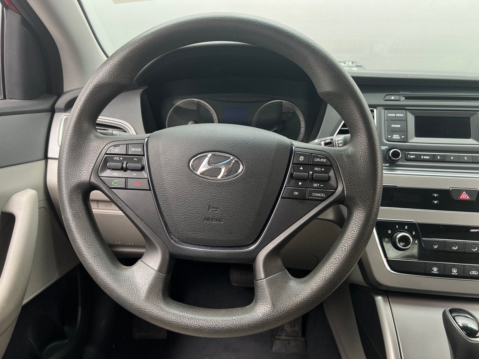 Thumbnail: 2015 Hyundai Sonata - 5