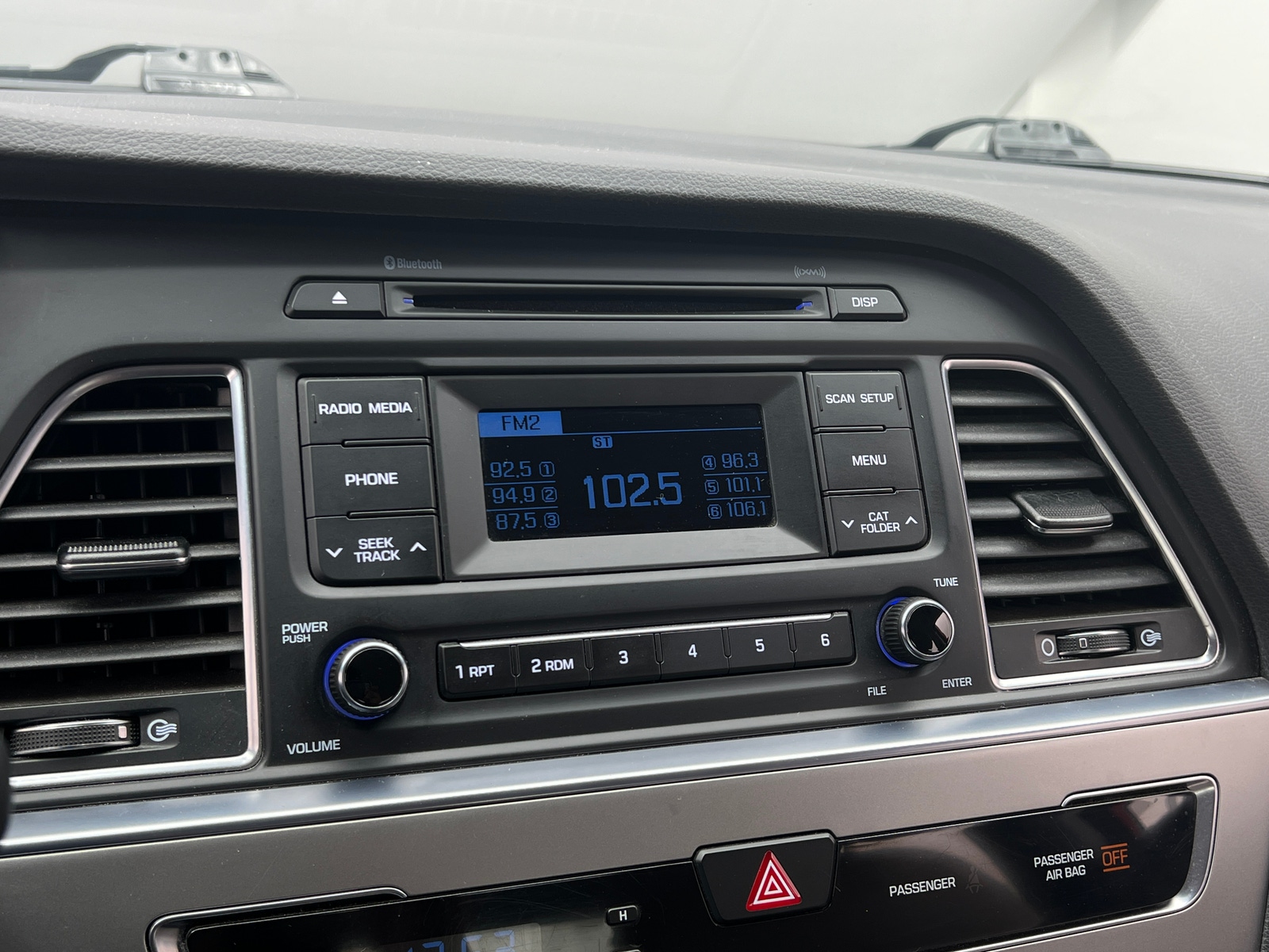 Thumbnail: 2015 Hyundai Sonata - 4