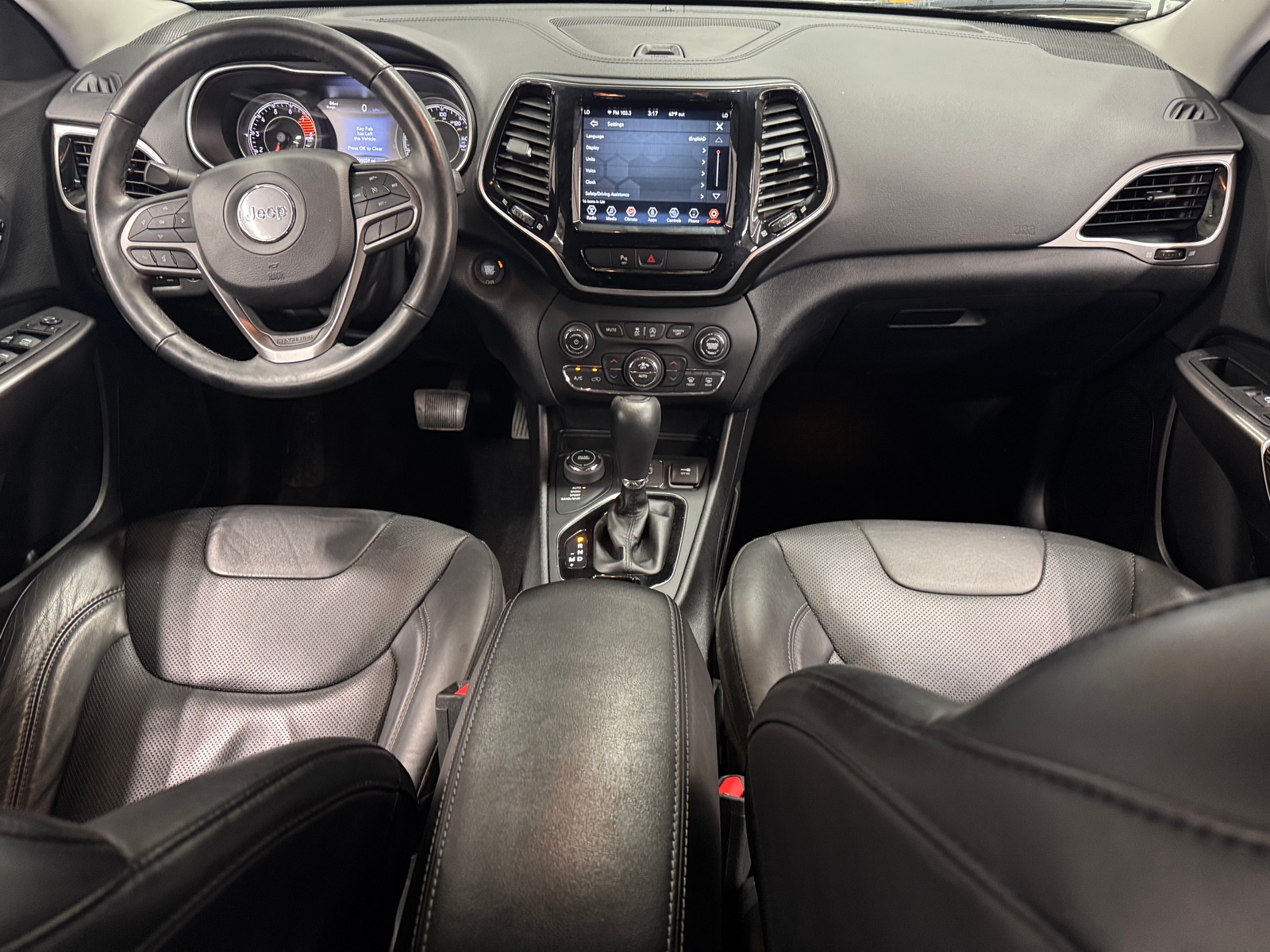 Thumbnail: 2019 Jeep Cherokee - 2