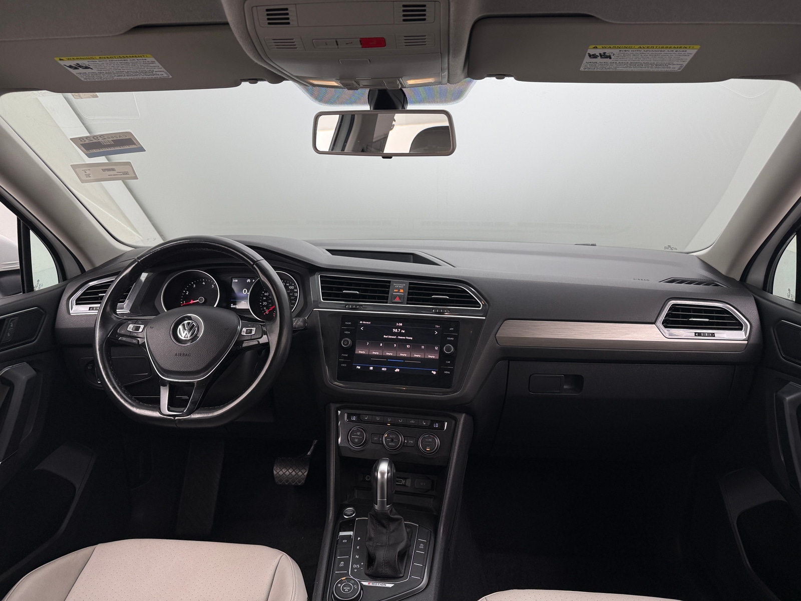 Thumbnail: 2018 Volkswagen Tiguan - 2