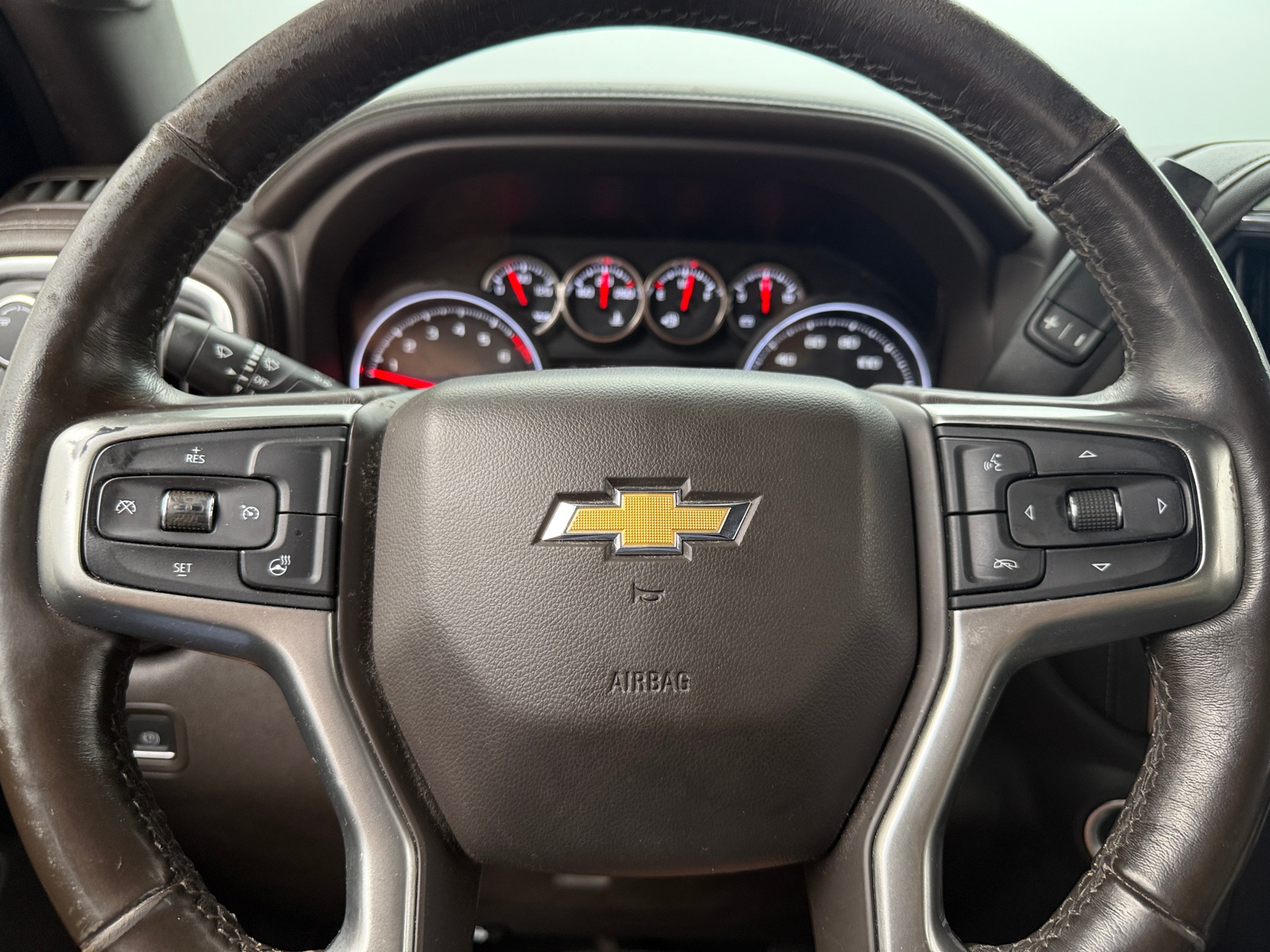 Thumbnail: 2019 Chevrolet Silverado 1500 - 4