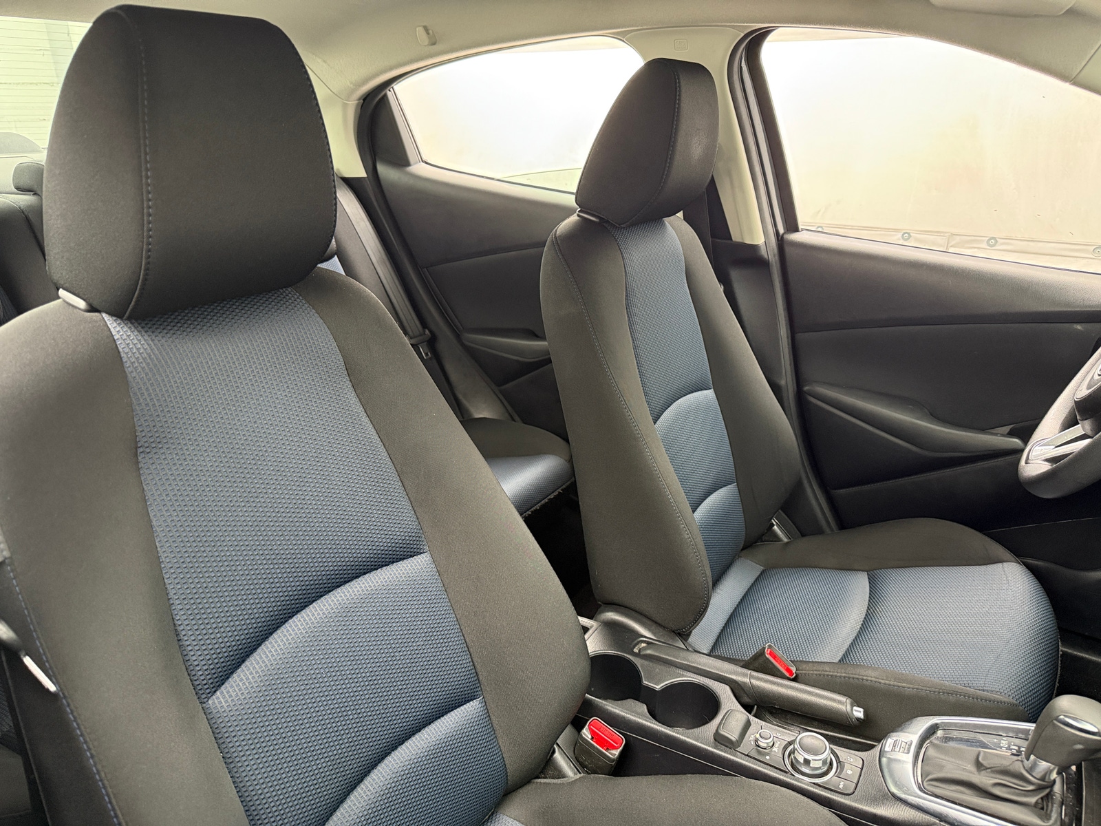 Thumbnail: 2020 Toyota Yaris - 2