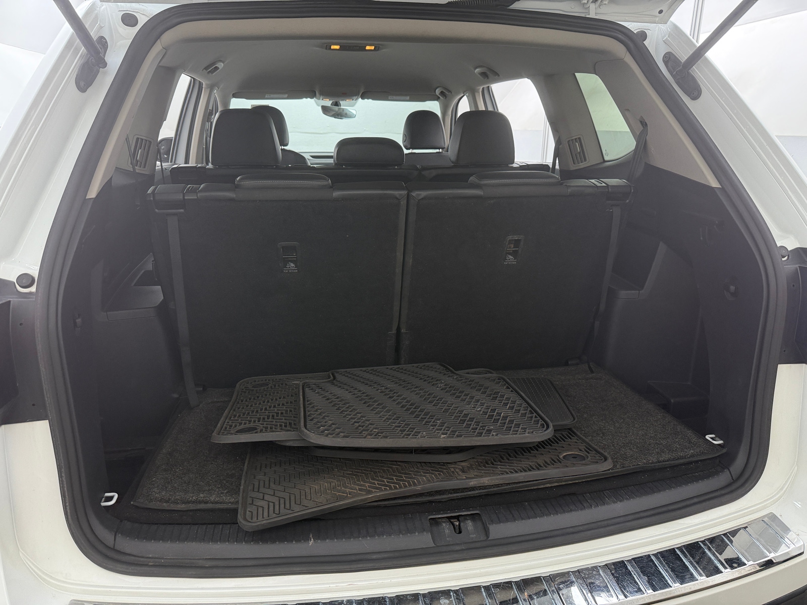 Thumbnail: 2019 Volkswagen Atlas - 6