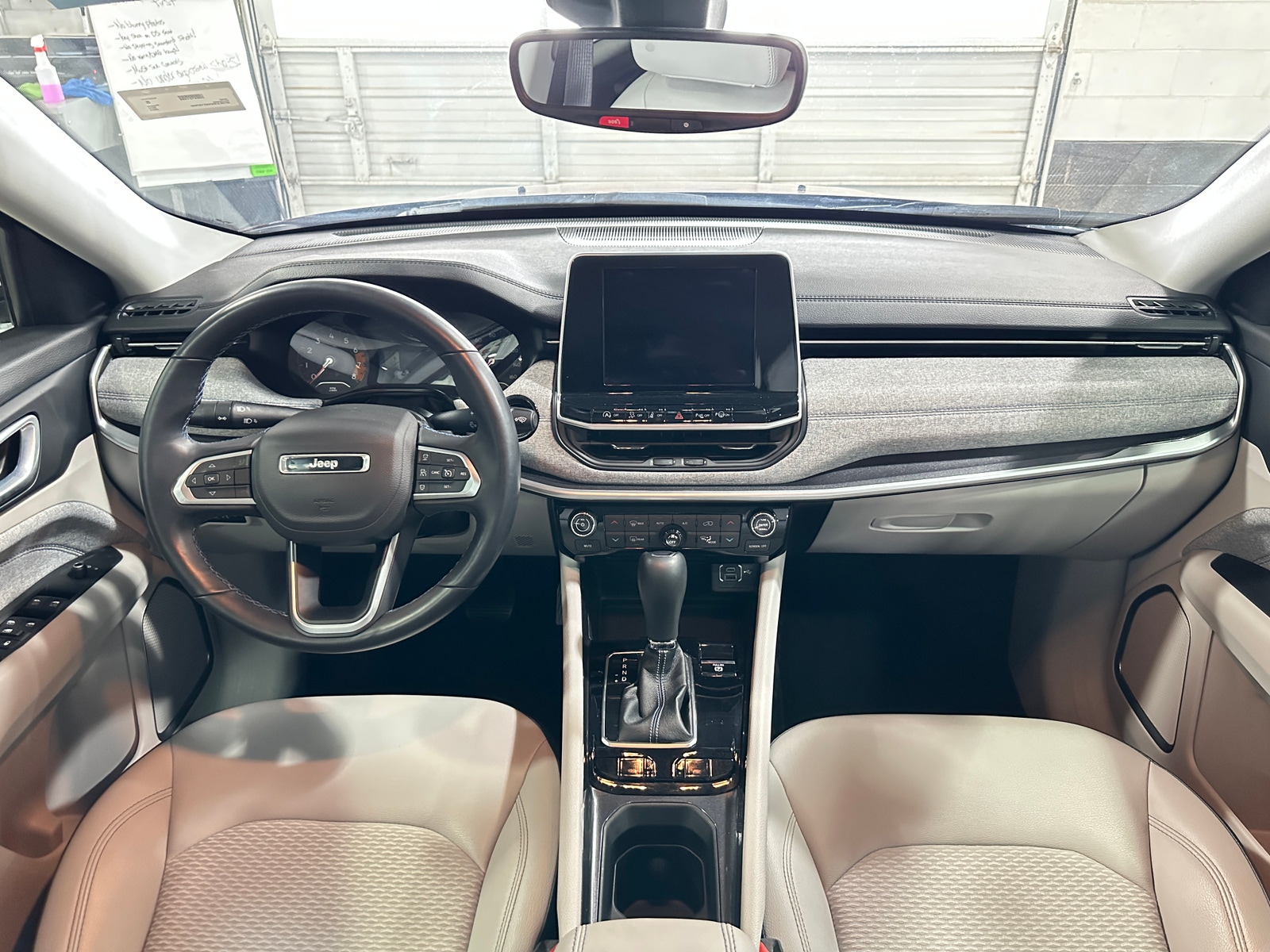Thumbnail: 2022 Jeep Compass - 3