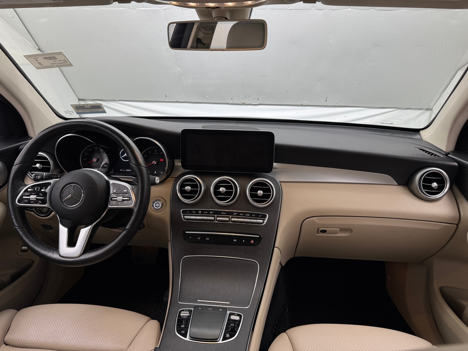 Thumbnail: 2020 Mercedes-Benz GLC - 2