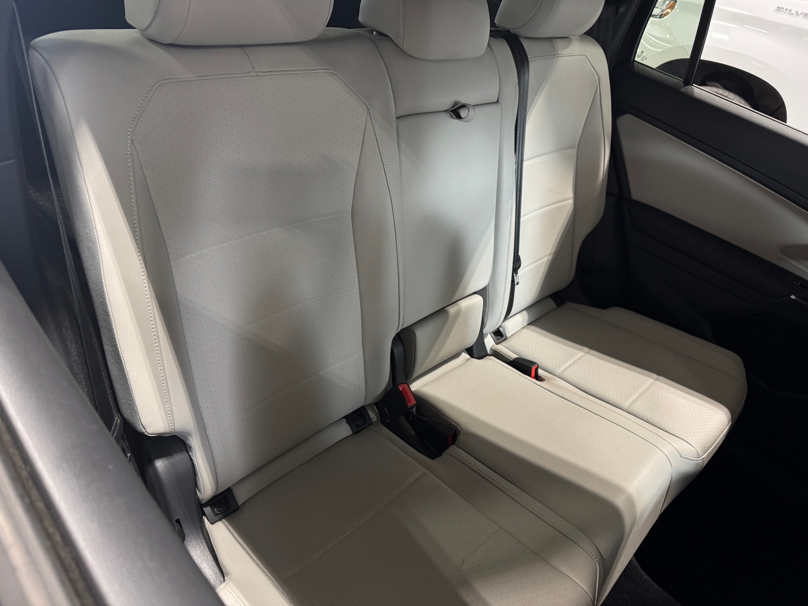 Thumbnail: 2020 Volkswagen Tiguan - 5